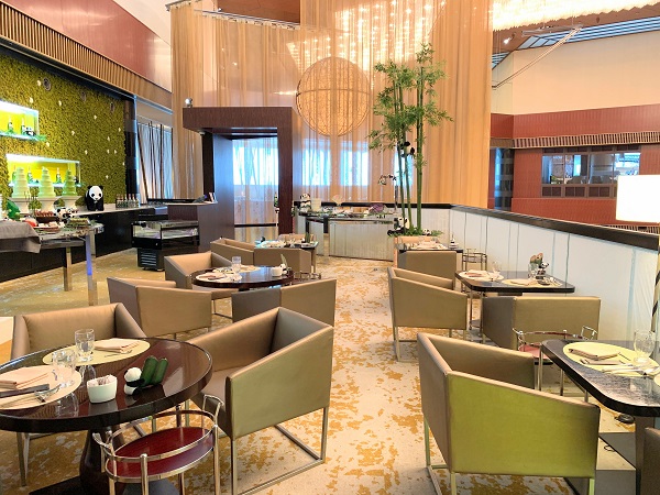 ANAインターコンチネンタルホテル東京「シャンパン・バー」の抹茶スイーツビュッフェ（席３）