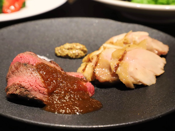 ホテル雅叙園東京のランチビュッフェ｜肉