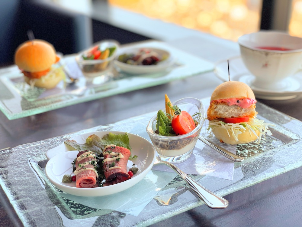 天空の贅沢 新横浜プリンスホテルのアフタヌーンティーを徹底解説 グルメシア