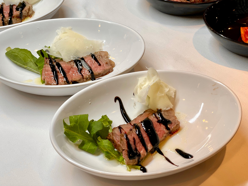 品川プリンスホテル｜ハプナのビュッフェ「肉料理」
